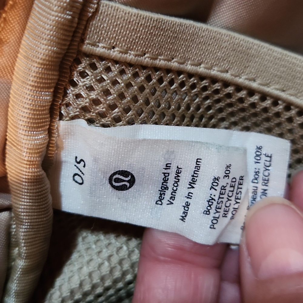 Lululemon Athletica Tan Sherpa Belt Bag - Picture 9 of 11